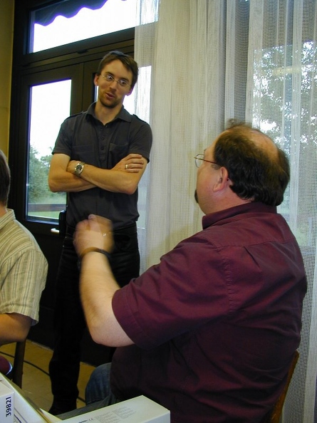 Daniel Wasserfallen (schreibt die Programme für Raily; stellte eine
Alpha-Version von Raily 4.0 vor) und Ulrich Proeger P1011256.jpg